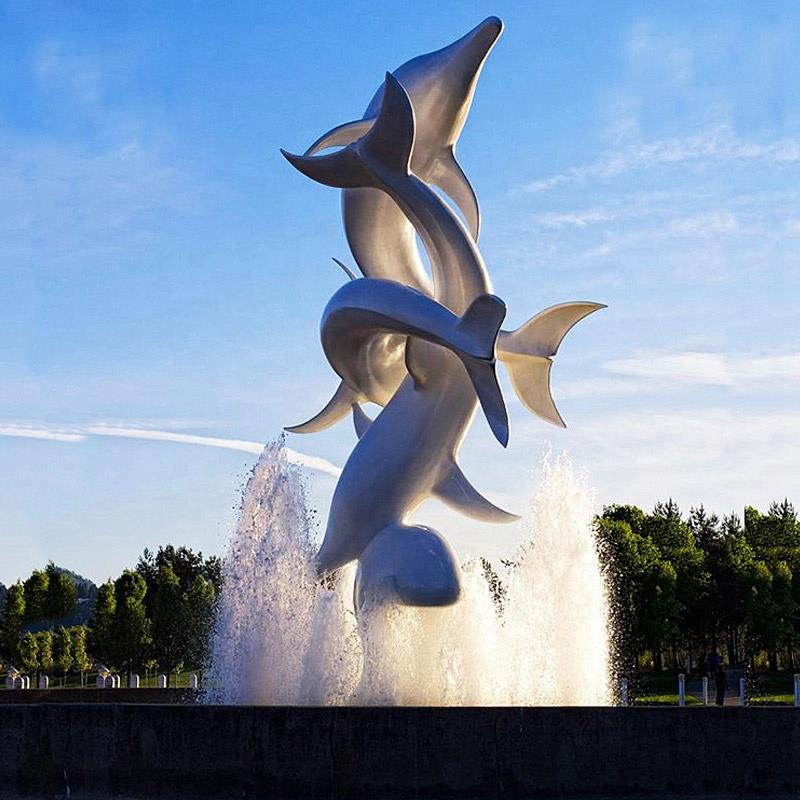 Fountain with Evening Illumination