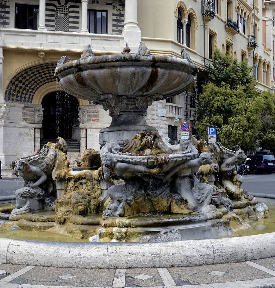 Fountain with Evening Illumination